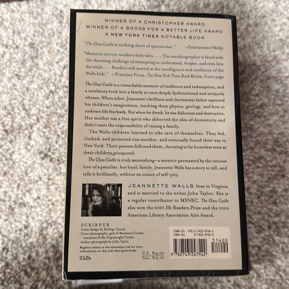 The Glass Castle by Jeannette Walls - Picture 2 of 3